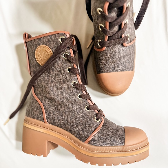 Michael Kors Corey Logo Jacquard Combat Boot - Brown Signature (7.5M) - Picture 6 of 6